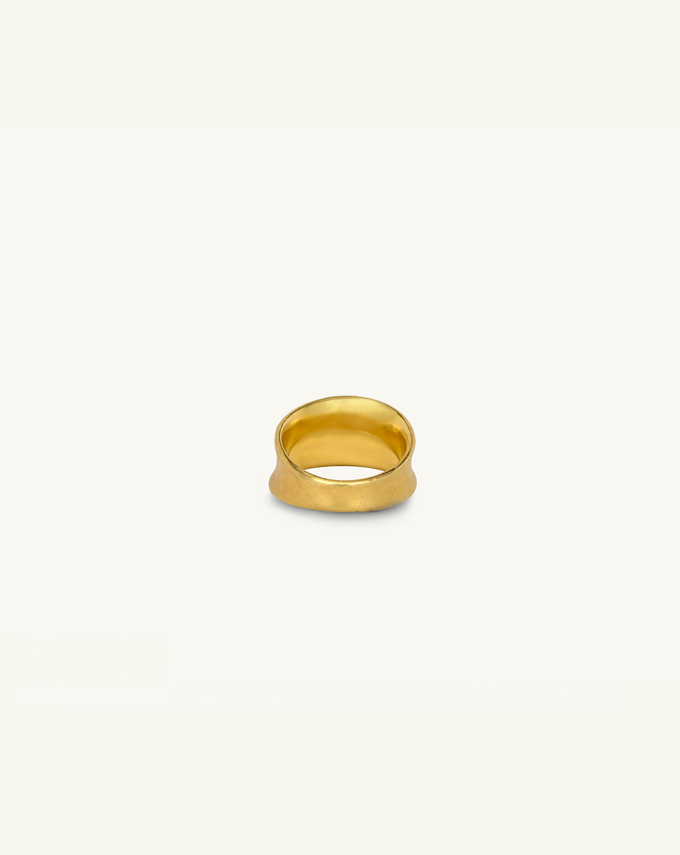 Concave Band Ring