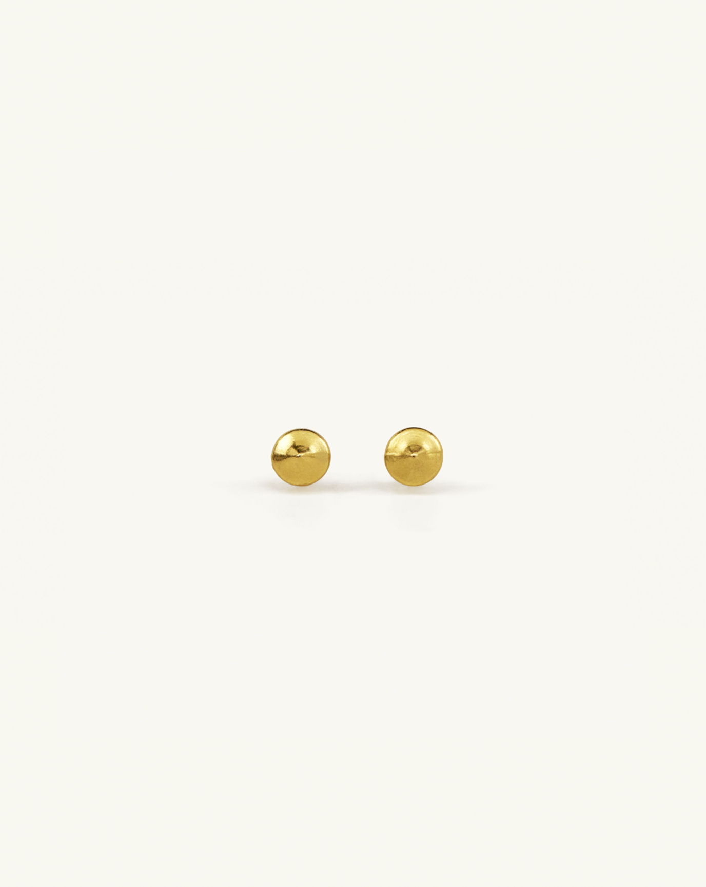 Product image of gold i seira studs