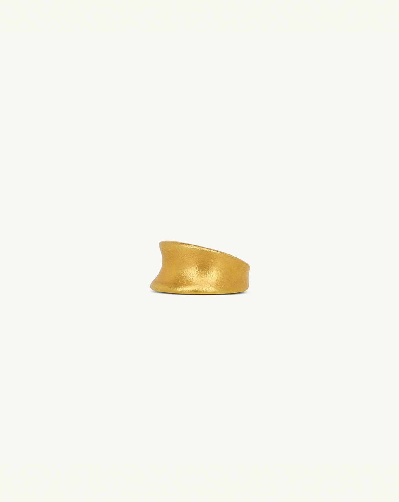 Concave Band Ring